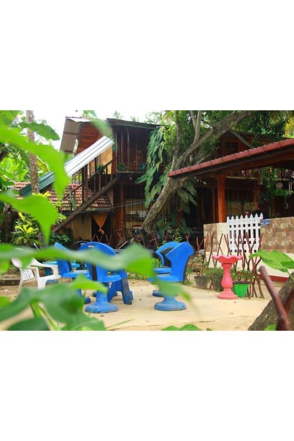Vista Dinu'S Resort Talaramba Bagian luar foto